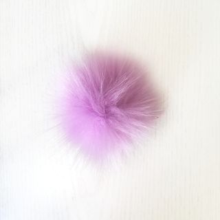 Lilac pompom