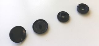 Black snaps
