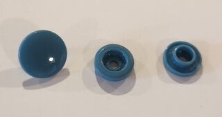 Petrol blue snaps